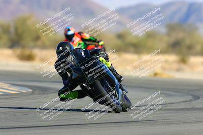 media/Jan-09-2022-SoCal Trackdays (Sun) [[2b1fec8404]]/Turn 14 (10am)/